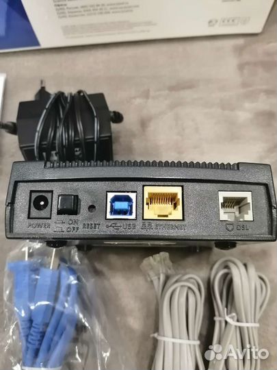 Двухдиапазонный модем adsl2+ Zyxel P-600 series