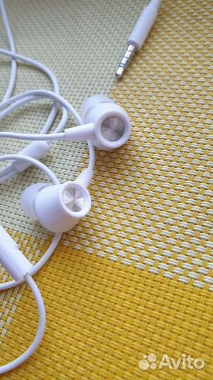 Наушники Asus