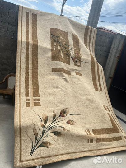 Продаю ковер