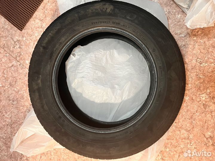 Dunlop Grandtrek ST30 225/65 R17