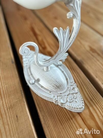 Настенный светильник бра