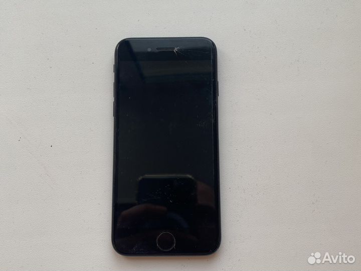 iPhone 7, 32 ГБ