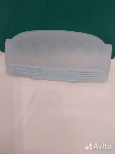 Умная хлебница Tupperware с разделочной доской