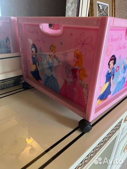 Ящик для игрушек на колесах