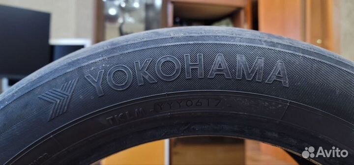 Yokohama BluEarth E70 215/55 R17 94V