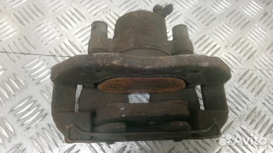 Суппорт тормозной передний правый ford C-MAX 1 (XE