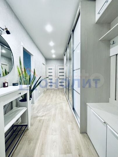 2-к. квартира, 61,7 м², 7/9 эт.