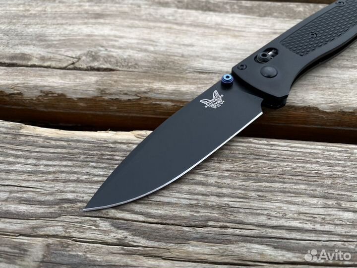 Нож benchmade