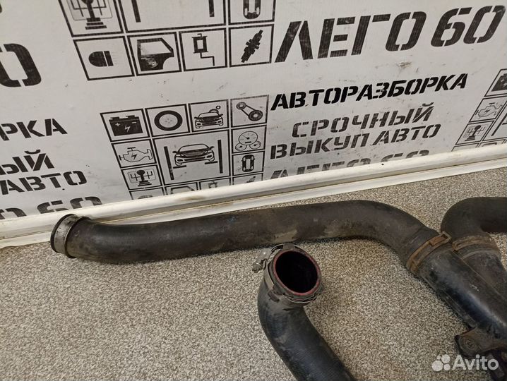 Патрубок интеркулера для VW Phaeton