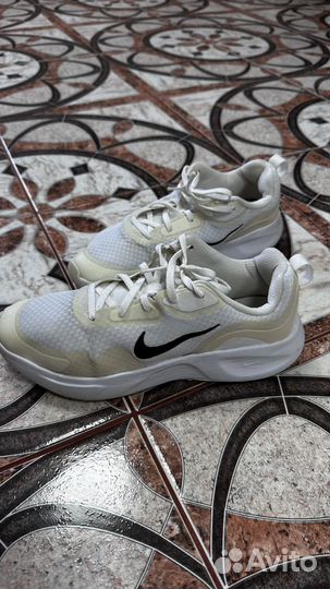 Кроссовки женские nike 25 см