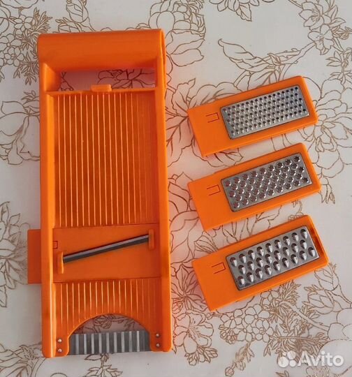 Набор терок GR-122 Mallony с 4 насадками