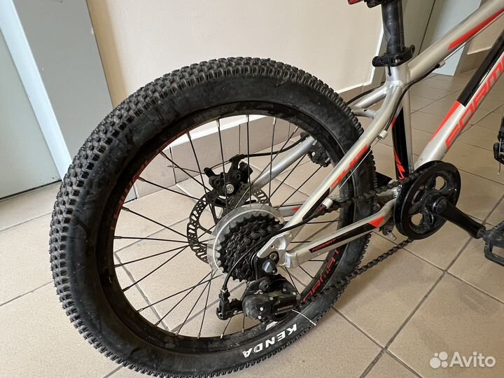 Детский велосипед, колеса 20