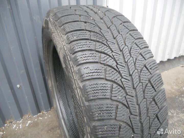 Gislaved Soft Frost 3 205/60 R16 96T
