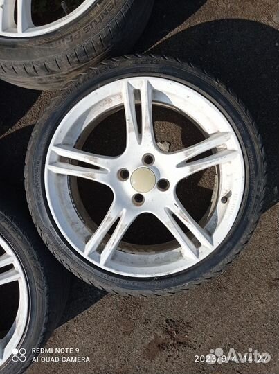 R17 GT Radial Champiro 328 215/40, PCD 4x100 DIA 60.1