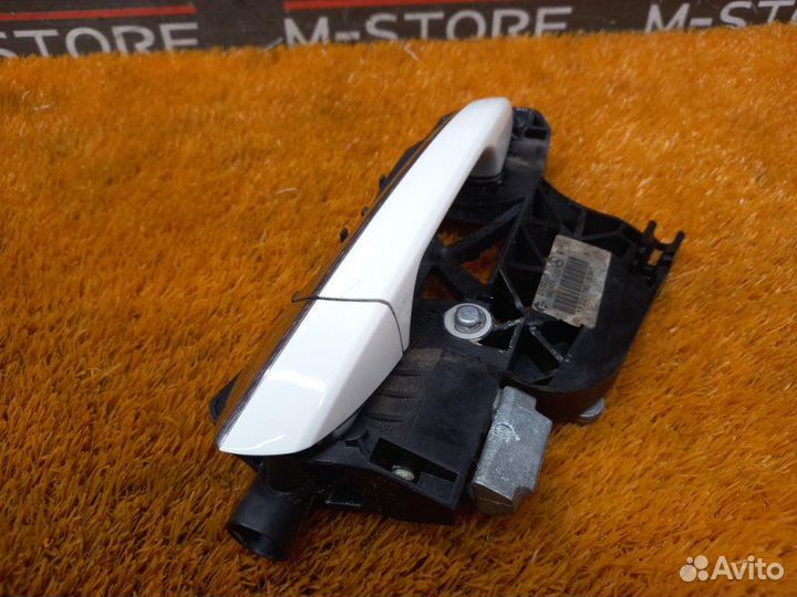 Ручка двери внешняя задняя правая Mercedes-Benz