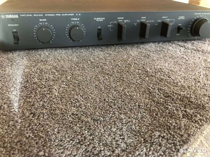 Предусидитель Yamaha C-2
