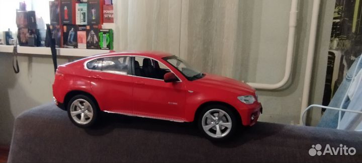 Машина на радиоуправлении внедорожник