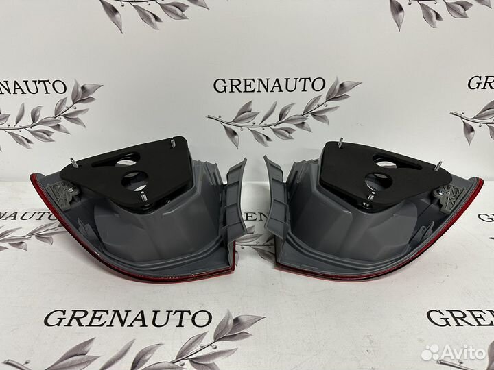 Комплект Фонарь Новые Honda Civic 4D 2009-2012