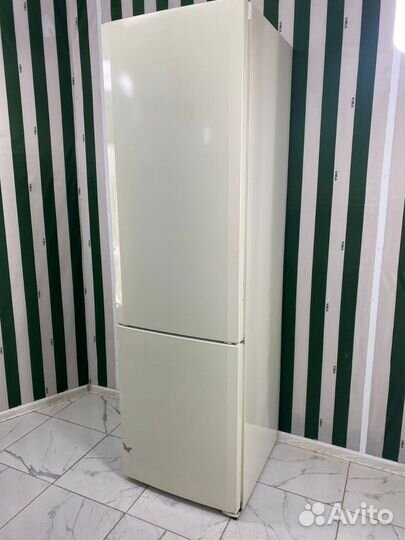 Холодильник liebherr с гарантией