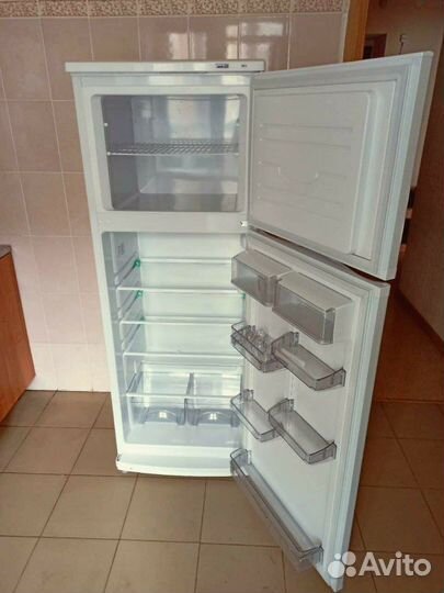 Холодильник Атлант.Современная модель