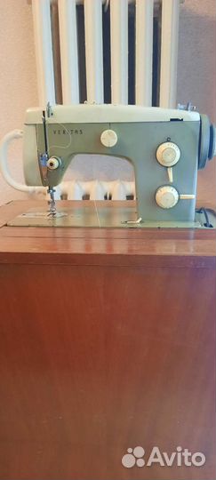 Швейная машина Veritas