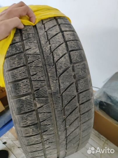 Sailun Ice Blazer Arctic SUV 245/50 R20