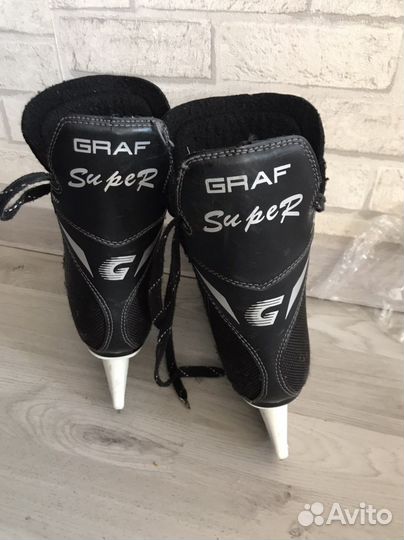 Коньки хоккейные детские