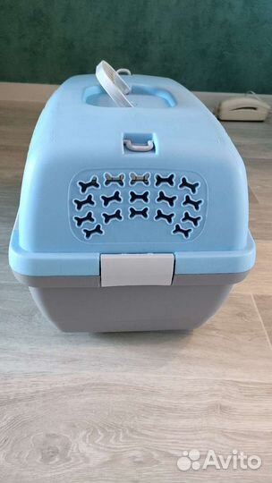 Переноска для животных пластиковая