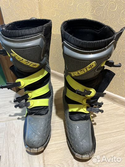 Мотоботы ryo