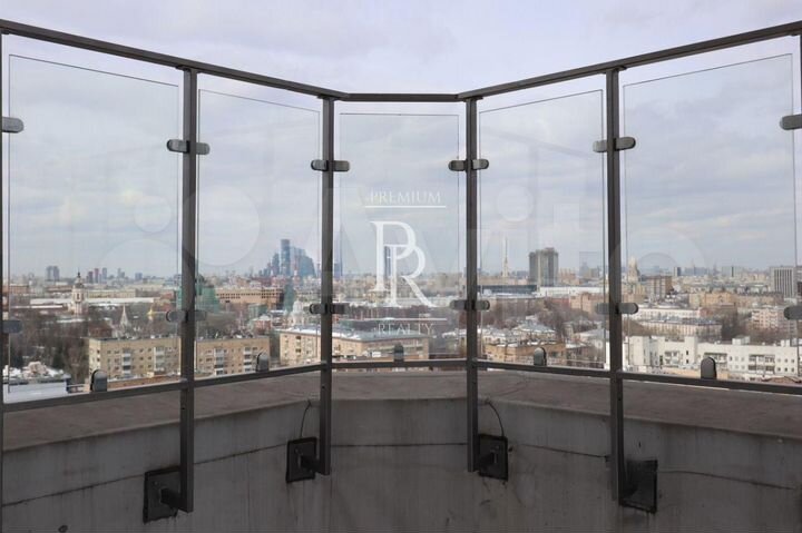 Своб. планировка, 282,1 м², 17/17 эт.