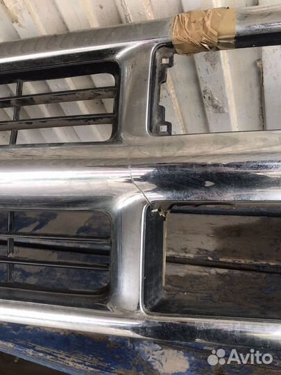 Решетка радиатора tahoe gmt 400