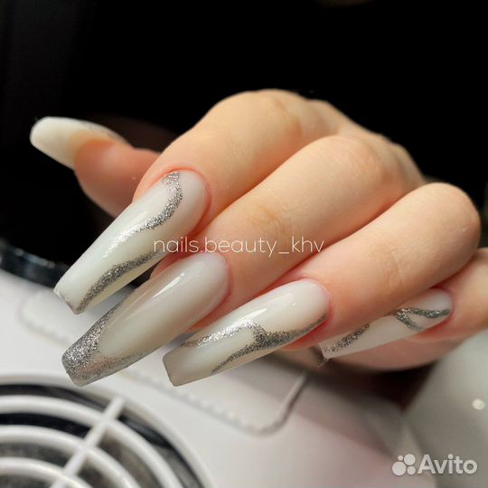 Маникюр, наращивание ногтей