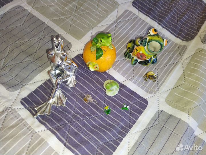 Фигурки статуэтки лягушки коллекция