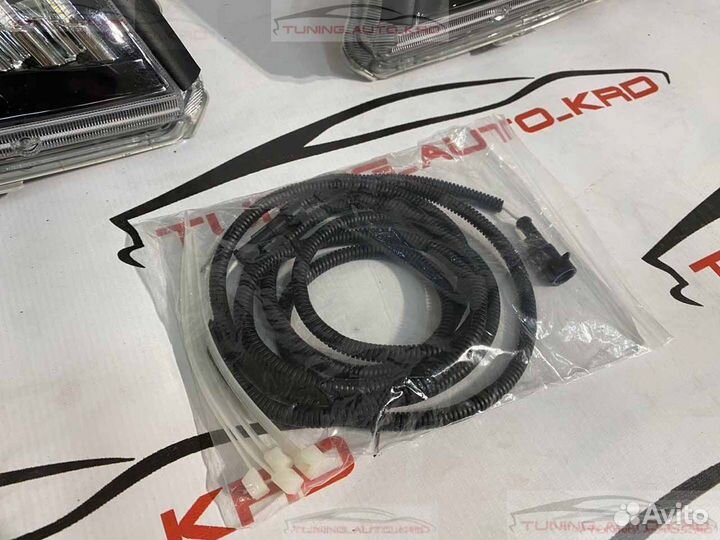 Фары Toyota Land cruiser Prado 120 Q8786