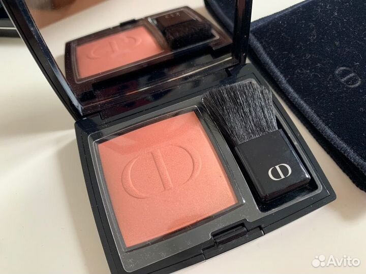 Румяна dior rouge blush 330