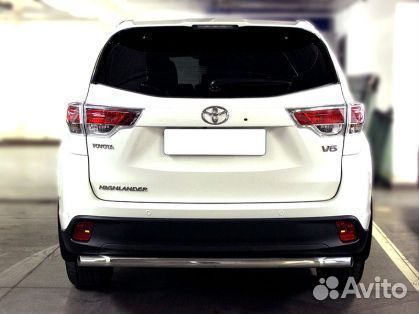 Защита заднего бампера d-60 Toyota Highlander