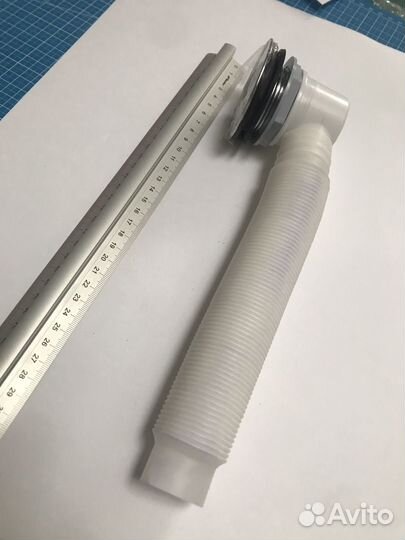 Сифон для душевой кабины универсальный