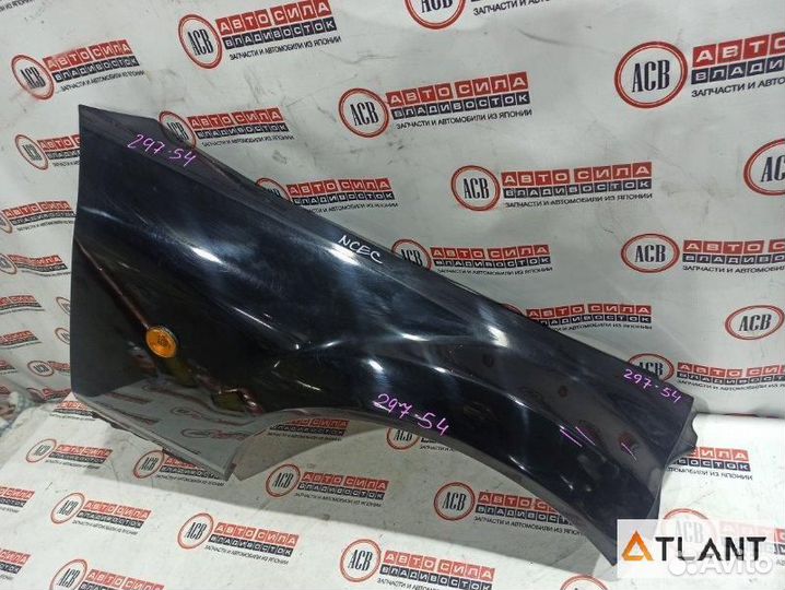 Крыло переднее правое mazda roadster