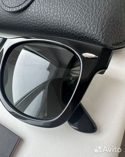 Солнцезащитные очки ray ban wayfarer