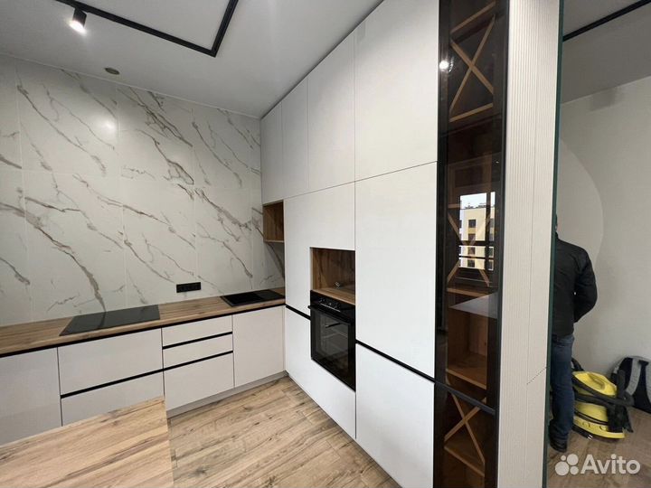 Кухня с островом стильная на заказ