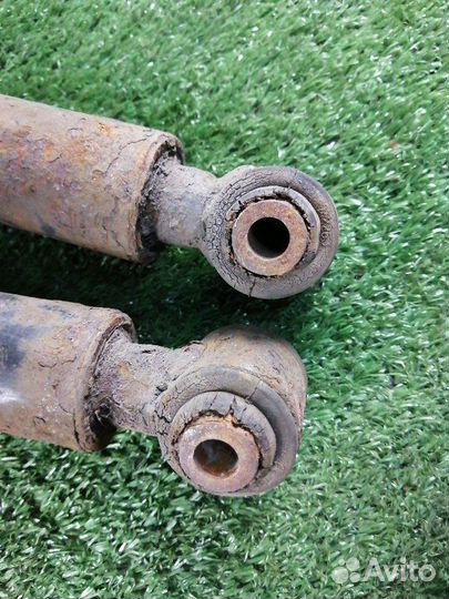 Амортизатор задний задний Mercedes-Benz C-Class