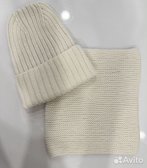 Комплект шапка и манишка/снуд