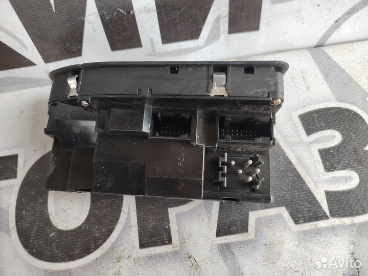 Блок управления стеклоподъемниками BMW E39