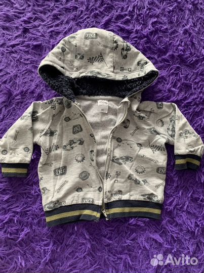 Кофта на замке