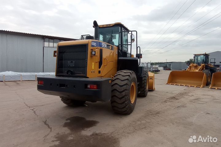 Фронтальный погрузчик SEM 658D, 2023