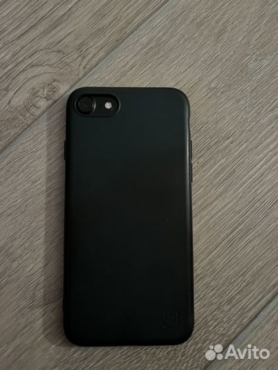 iPhone 7, 32 ГБ
