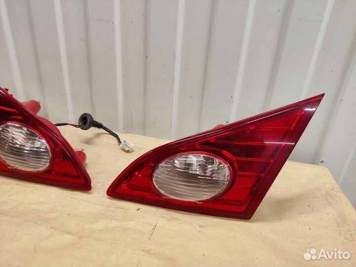 Фонарь крышки багажника Nissan Murano Z51