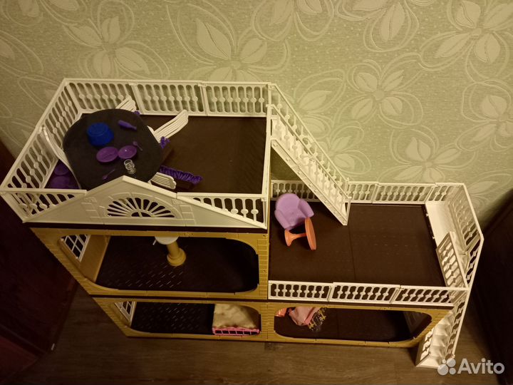 Домик кукольный, кукольная кроватка