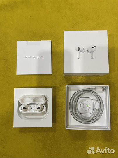 Apple AirPods Pro (1-го поколения) оригинальные