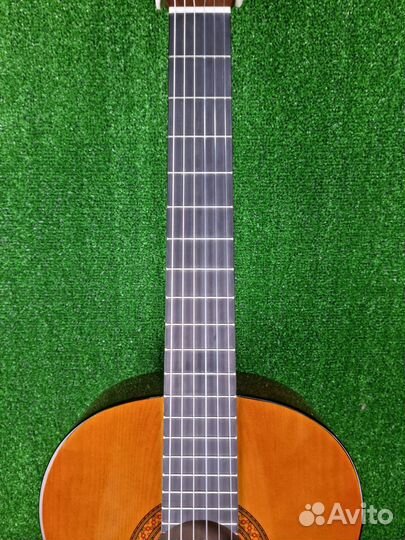 Классическая гитара Yamaha C40